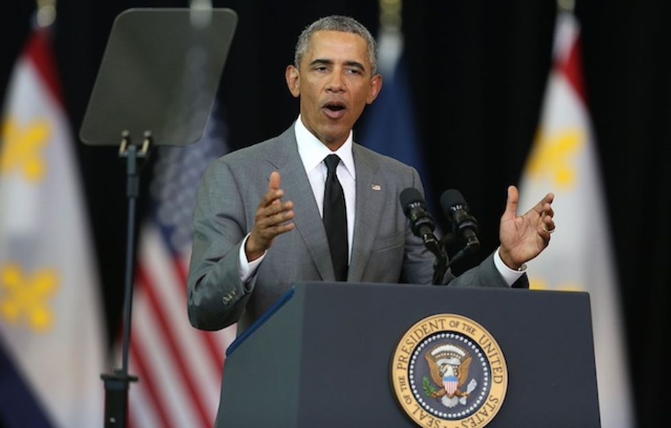 White House Vows to Veto Exporting U.S. Crude Oil, Demanding 'Transition to a Low-Carbon Economy