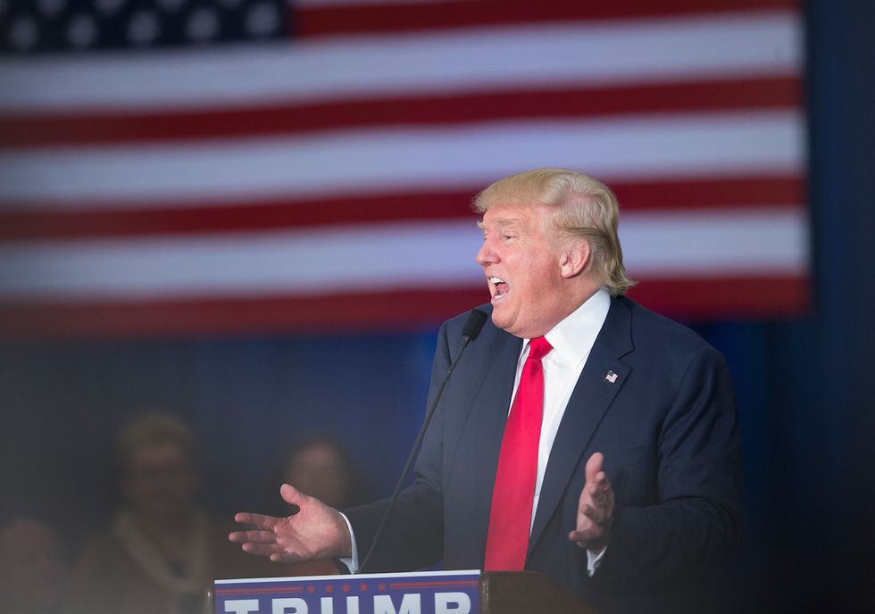 You're Pathetic': Donald Trump Strikes Back at Jeb Bush in Series of Scathing Tweets