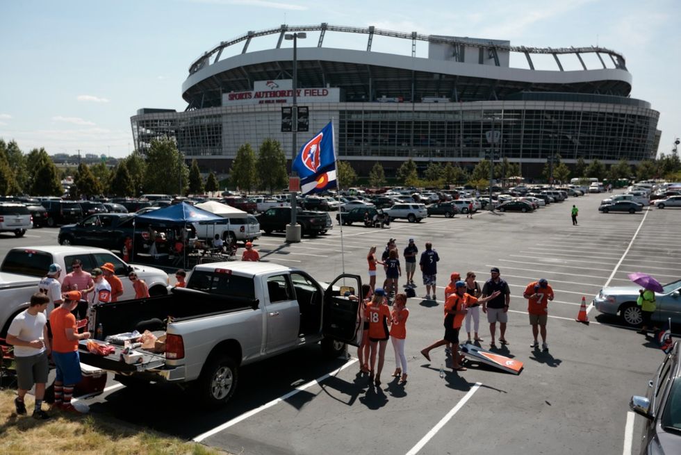 Police: Fan Suffers Serious Injuries in Fall at Broncos Game