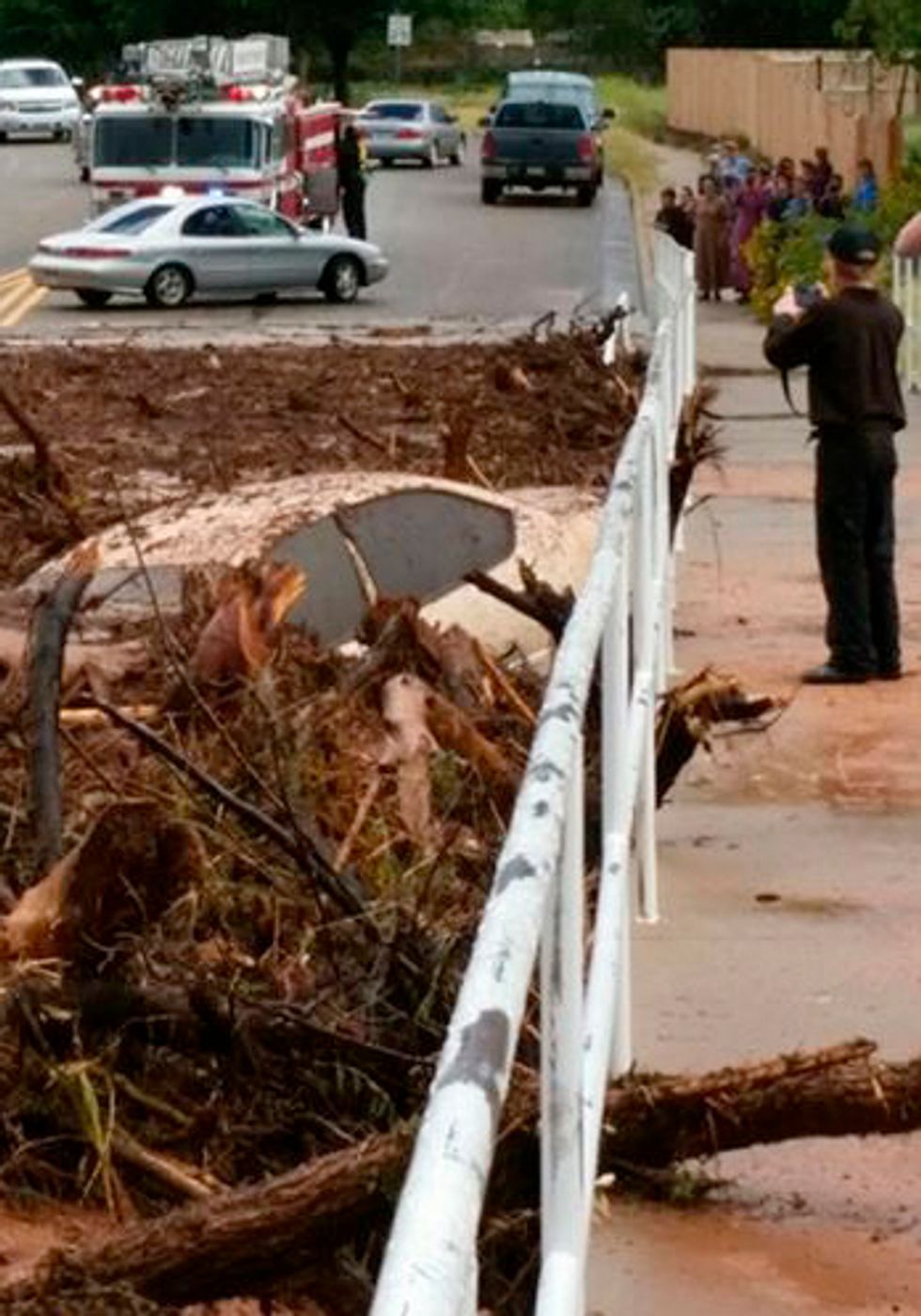 Seven Dead, Six Missing After Flash Flooding Hits Utah-Arizona Border Town