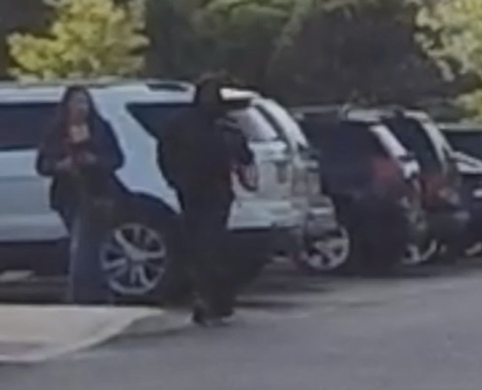 Man Allegedly Pulls Gun in Response to Praying Pro-Life Protesters Who Were 'Shouting Toward' Him Outside of a Planned Parenthood Clinic