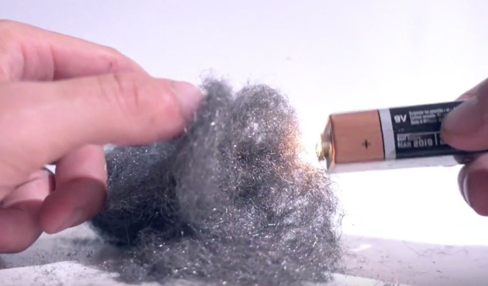 See Reaction That Occurs When 9-Volt Battery Makes Contact With Steel Wool