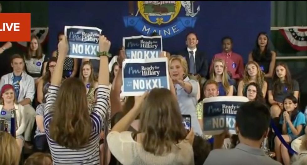 You're Blocking People': Progressive Activists Disrupt Hillary Campaign Event