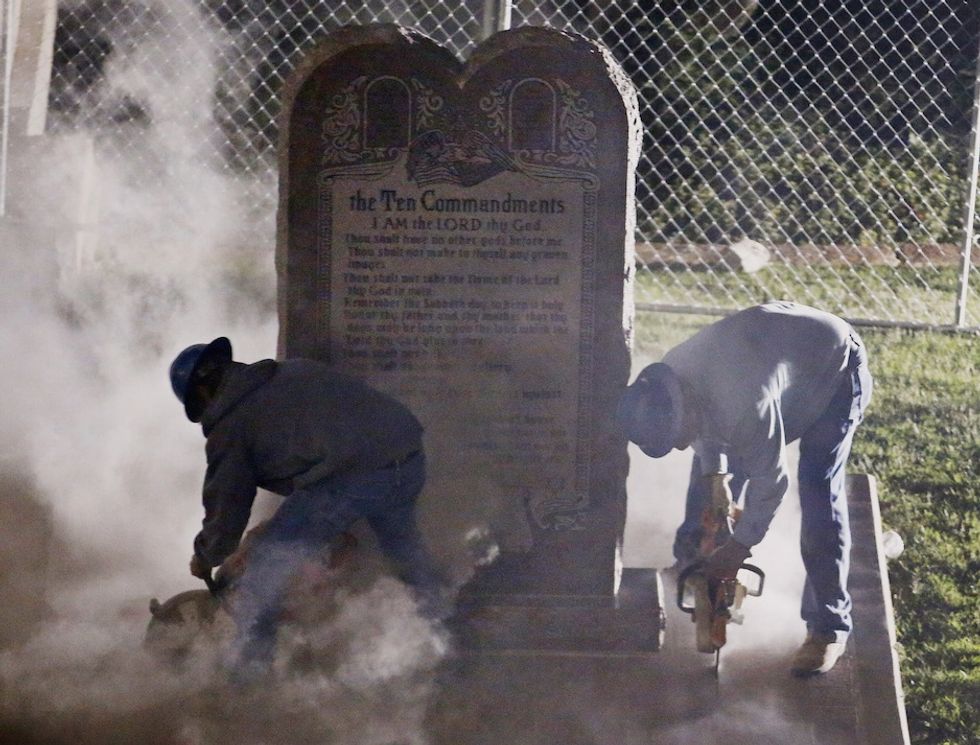 Oklahoma Gov't Takes Late-Night Action to 'Quickly' Remove Ten Commandments Display From Capitol Grounds Amid Fiery Battle