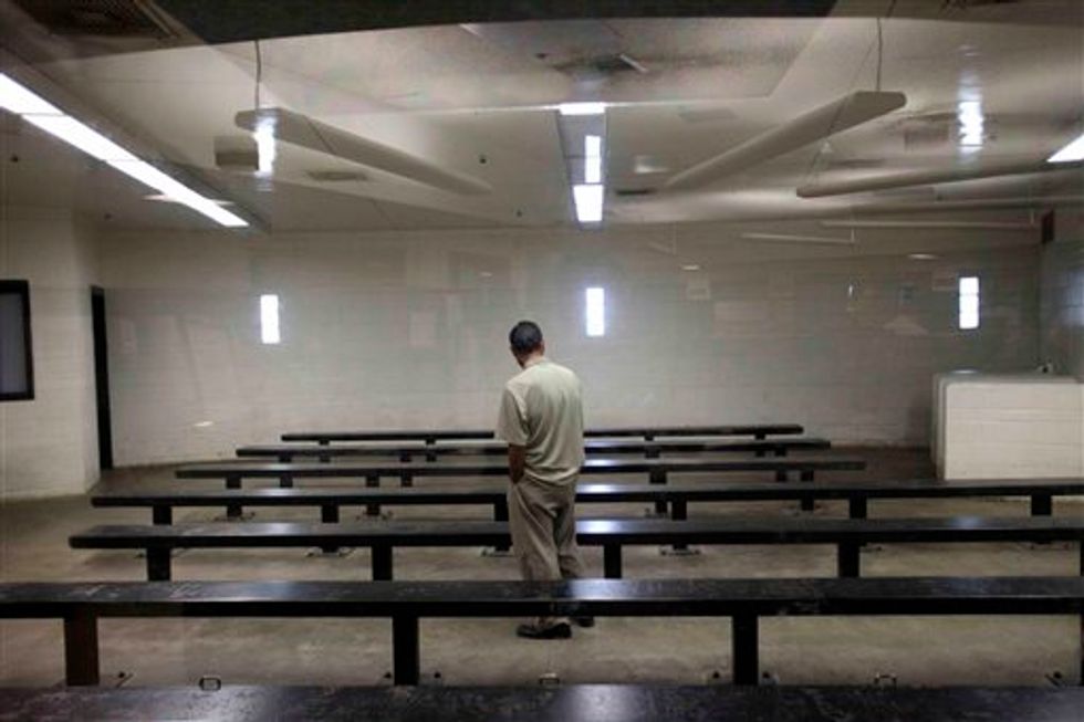 Border Patrol Issues Nationwide Standards for ‘Transport, Escort, Detention and Search’