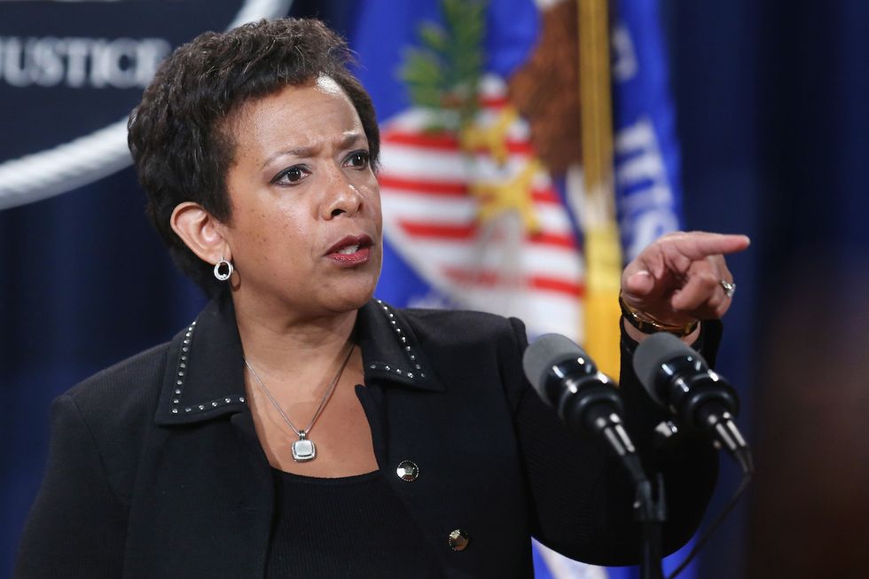 In Private Meeting, Attorney General Loretta Lynch Makes Promise to the Media