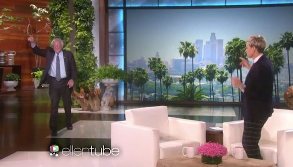 Watch Bernie Sanders dance his way onto the 'Ellen' show