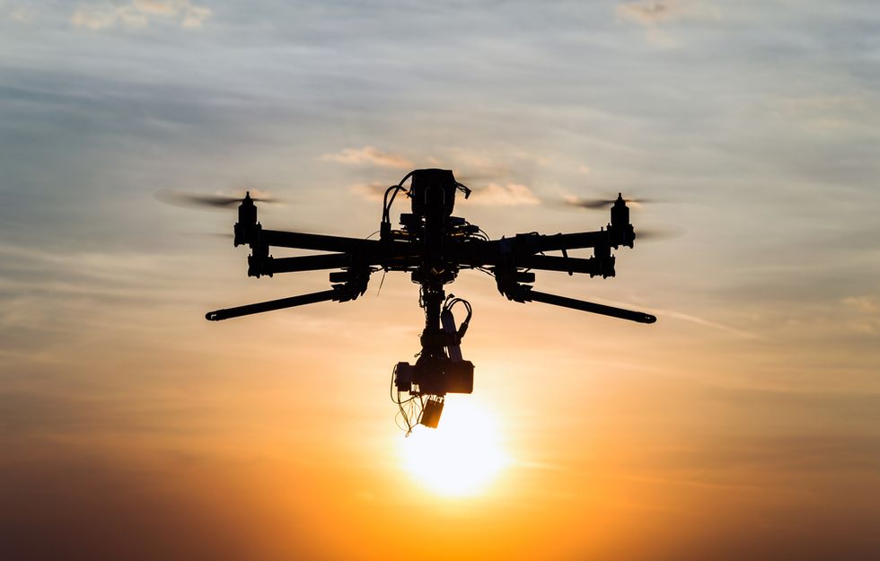 A Boom and Sparks': Drone Crash Downs Electrical Line in California, Hundreds Lost Power
