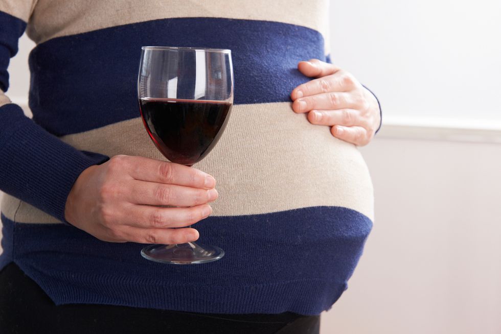 Top Medical Association Makes Definitive Statement on Alcohol During Pregnancy