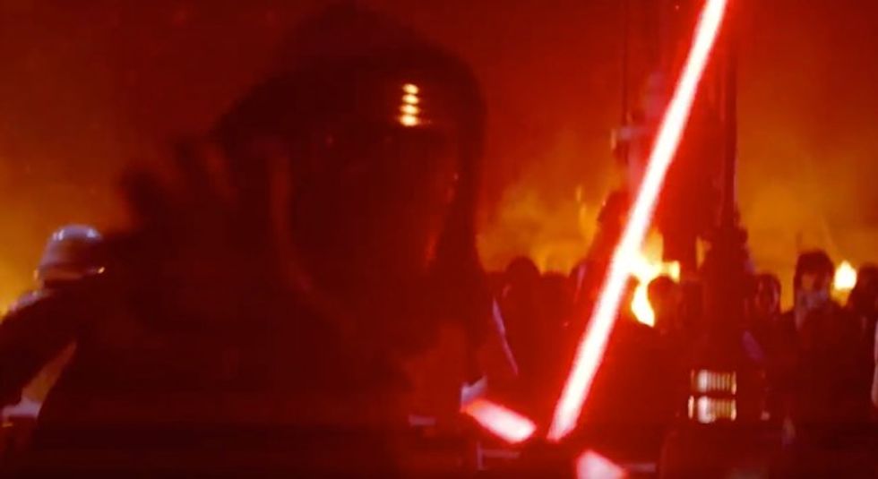 Watch New 'Star Wars: The Force Awakens' Trailer That Just Premiered During 'Monday Night Football