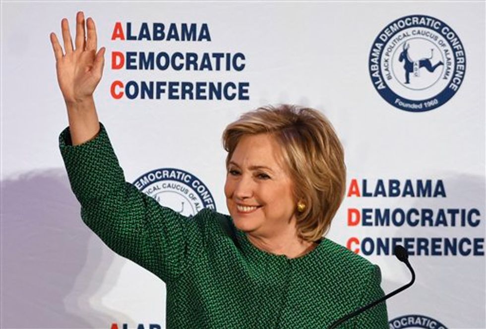 Hillary Clinton Campaign Touts ‘Endorsements’ but Quickly Learns There’s a Problem