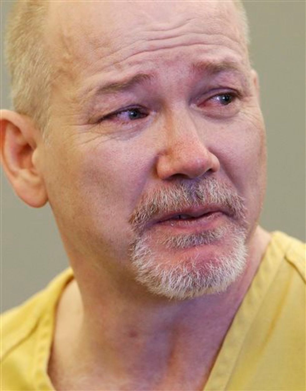 Kidnapper Cries in Court as He Receives 6-Year Sentence for Snatching 5-Year-Old Girl From Her Bed — Only to Run Into Her Hero Dad