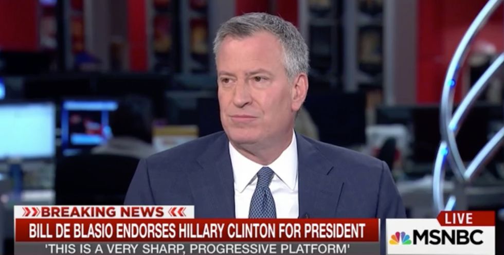 Hey, Progressives': Bill de Blasio Finally Gives On-Air Endorsement to Hillary Clinton