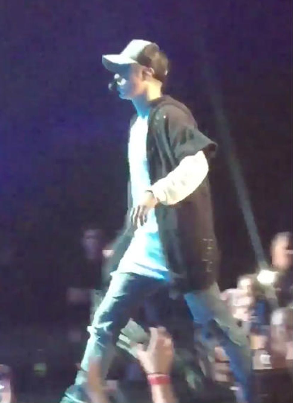 Video: Justin Bieber Storms Off Concert Stage After Fans Won't Listen