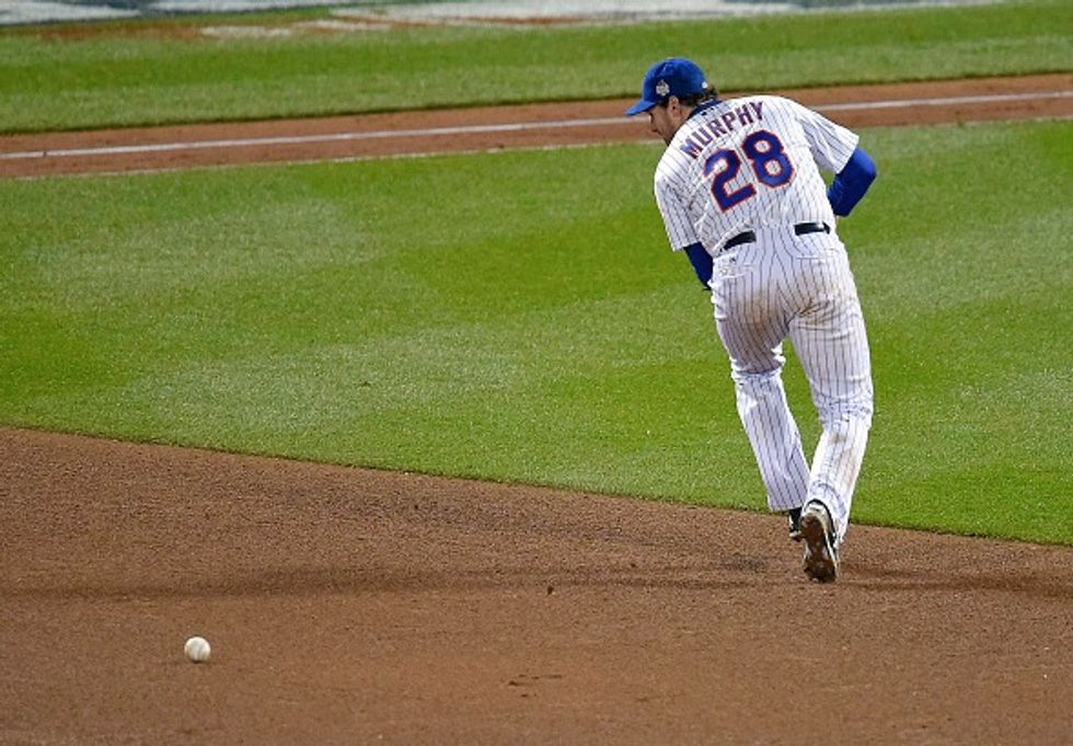 From Babe Ruth to Bill Buckner': Royals Rally on Murphy's Error, Beat Mets, Lead World Series 3-1