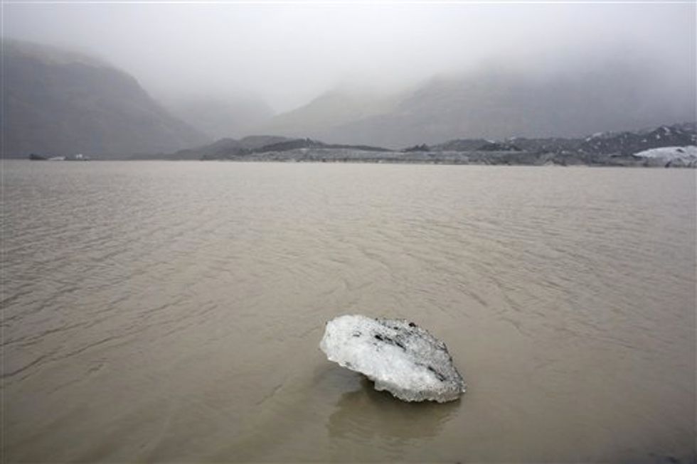 Poll: Most Americans Accept Global Warming Is Happening but Many Aren't Too Worried About It