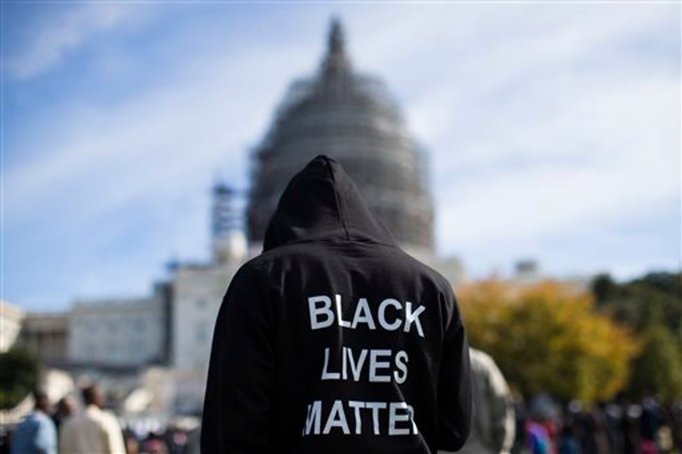 Minnesota Police Officer on Leave After Hateful Black Lives Matter Facebook Post 