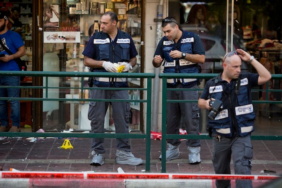 Two Israelis Die After Office Building Stabbing Attack in Tel Aviv