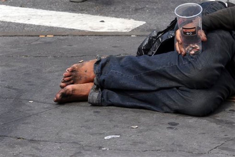 Helping or Harassment? Social Media Tracking NYC Homeless With Mixed Reactions