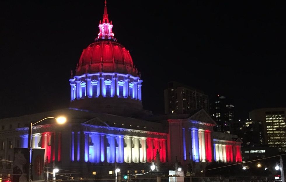 Landmarks Across the U.S. Show Solidarity With France After Paris Attacks