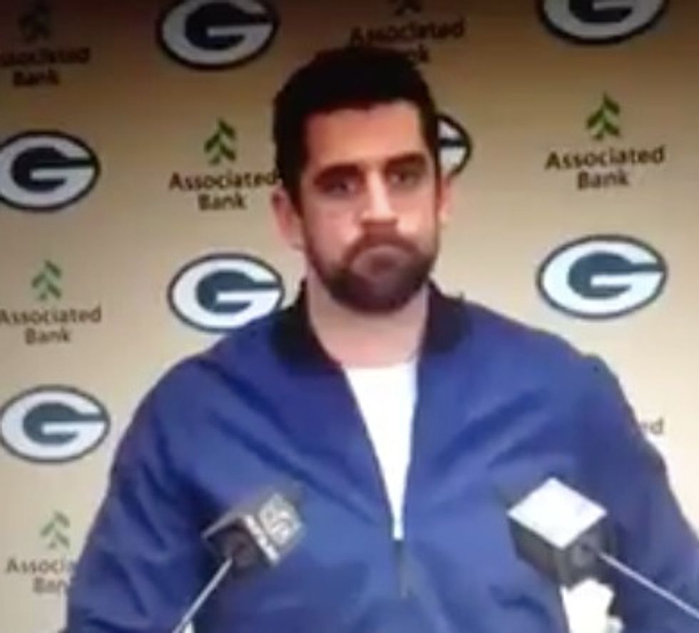 NFL Fan Had Something to Say About 'Muslims' During Moment of Silence for Paris — Here's Aaron Rodgers' Response