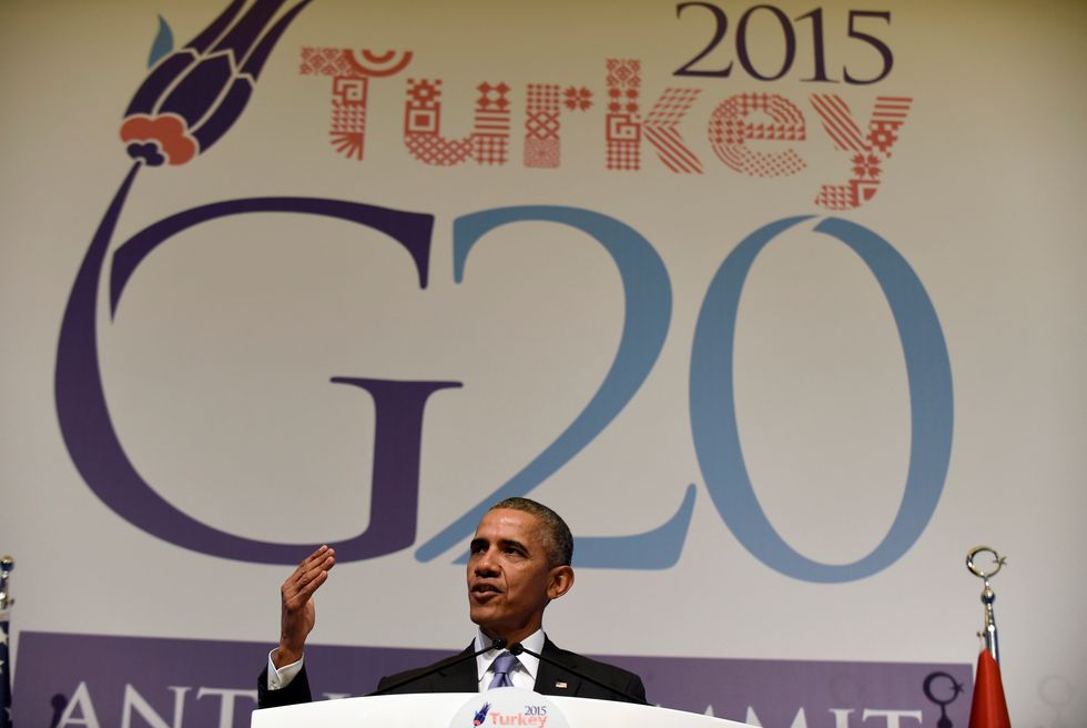Obama: Paris Attack a 'Setback' in Battle Against Islamic State