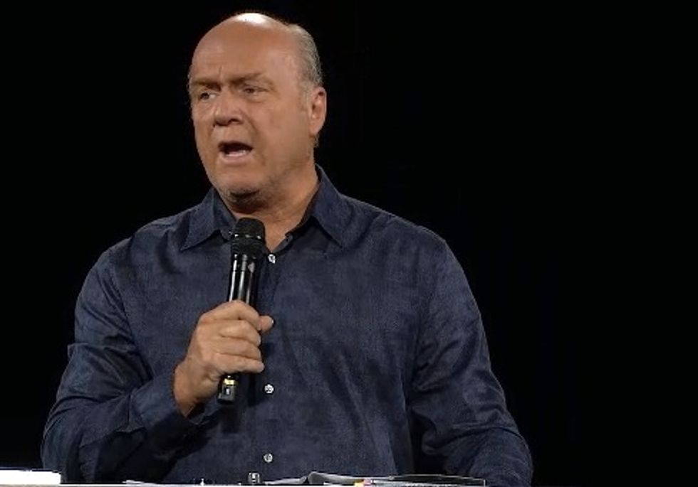 Famous Pastor Ties Biblical End Times Prophecies to Chaos Involving Russia and Iran — and Breaks Down Why He Believes We're 'Living in the Last Days\