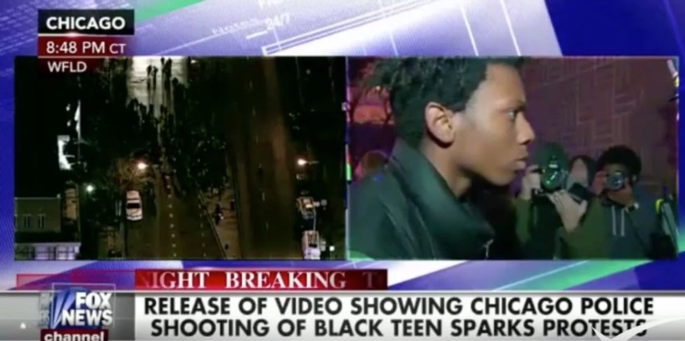 Megyn Kelly Interrupts Guest When She Notices 'Extraordinary Moment' During Chicago Protest: 'Look What's Happening