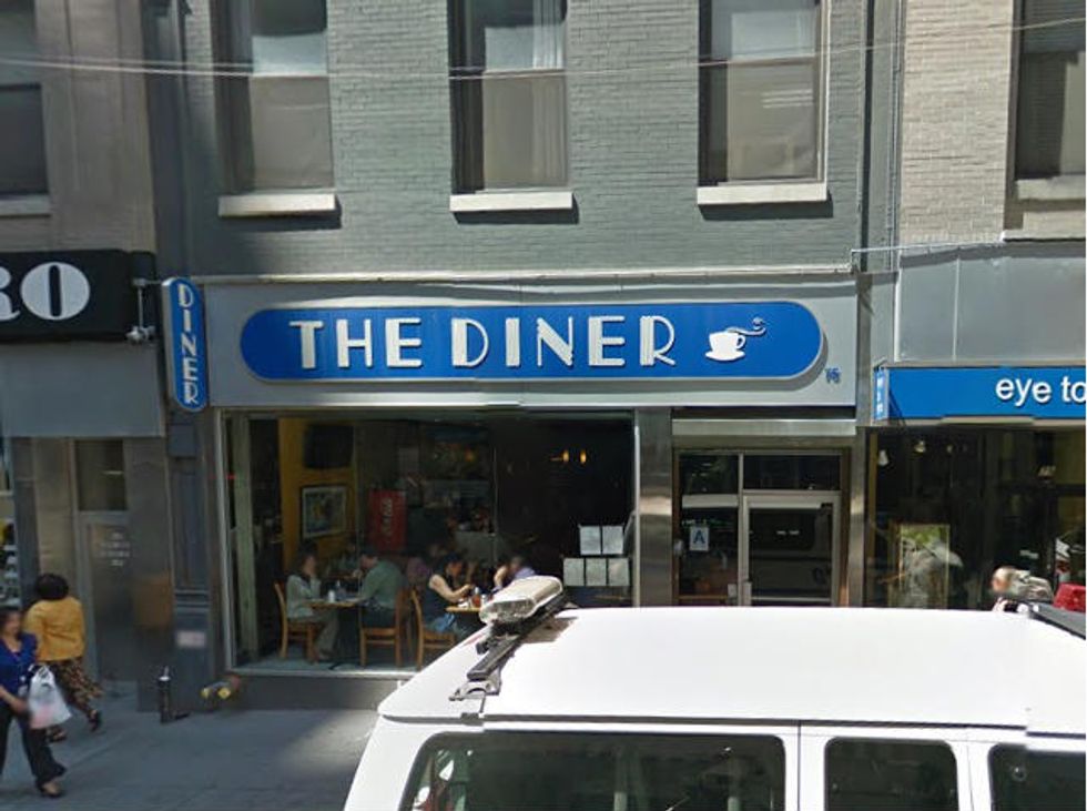78-Year-Old Woman Chooses to Die in Diner She Ran for Over 30 Years