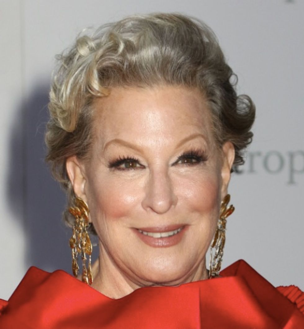 Liberal Actress Bette Midler Has a Pretty Good Idea Who's to Blame for Planned Parenthood Shooting