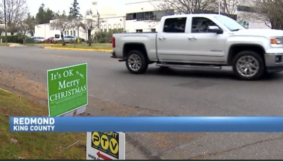 Mysterious Signs Appear — and They Have a Pointed Message About Saying 'Merry Christmas\