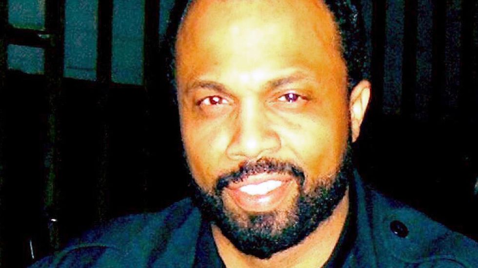 More Controversy for Chicago PD as Newly Released Video Shows Cops Using Taser on Prisoner, Dragging Him Down Hallway