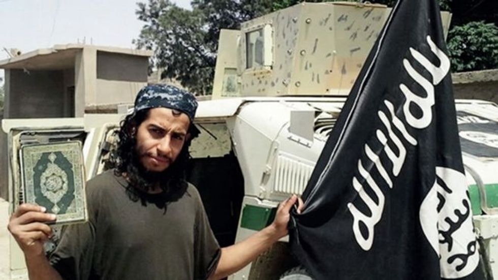 Ringleader' of Paris Attacks Slipped Through Fingers of Athens Police Nearly a Year Ago: Report