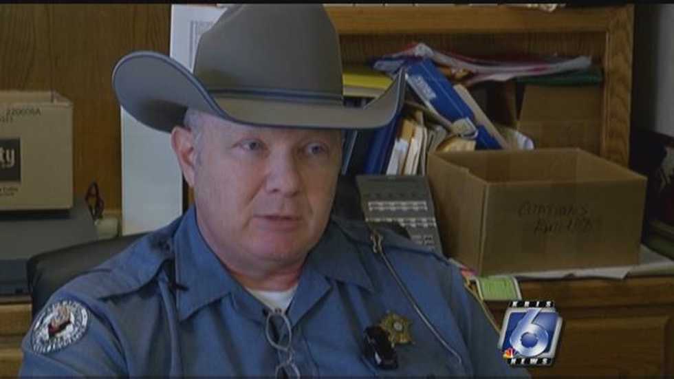 Texas Police Chief Says Gov't Has No Effective Plan to Combat Terrorism — So He's Asking Citizens to Help