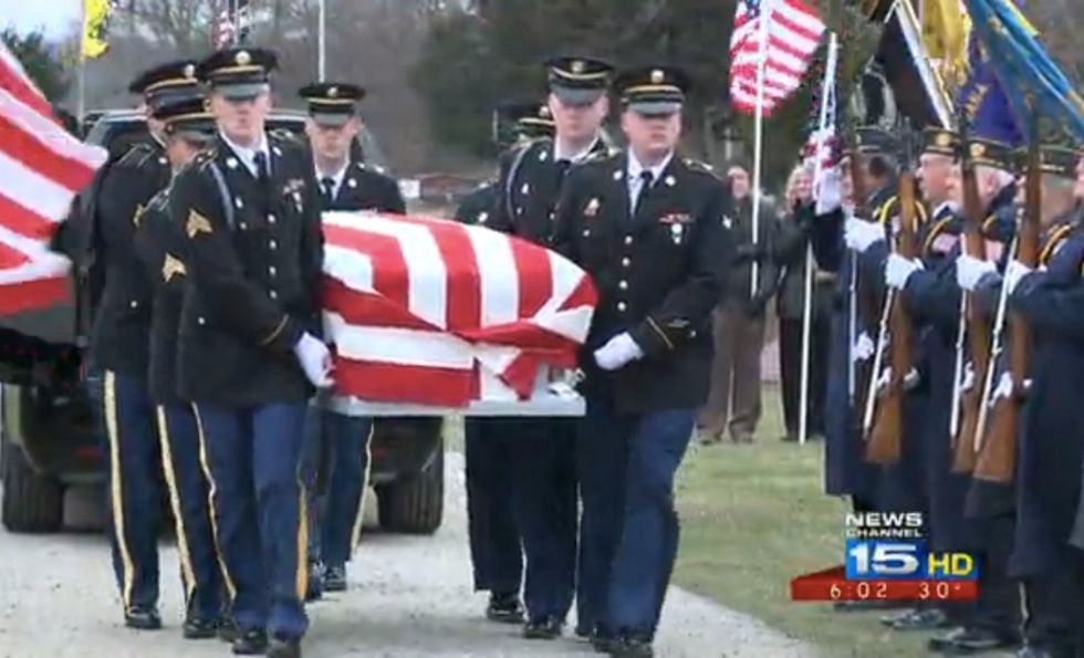 Vietnam Veteran Died With No Family to Lay Him to Rest. Just Watch What Happens on the Day of His Funeral.