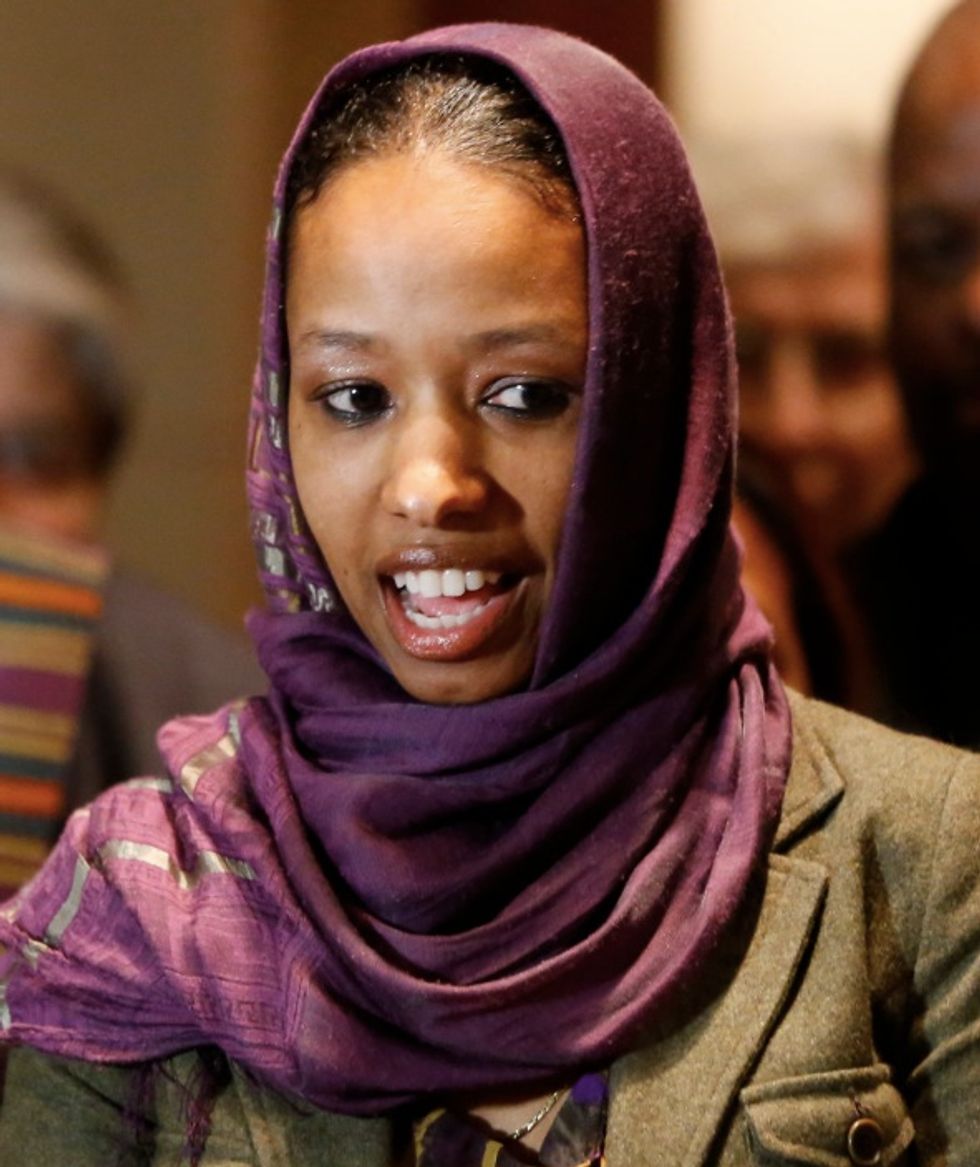 Chicago Tribune Editorial Weighs in on Hijab-Wearing Wheaton Prof — and Some of Its Conclusions Might Surprise You