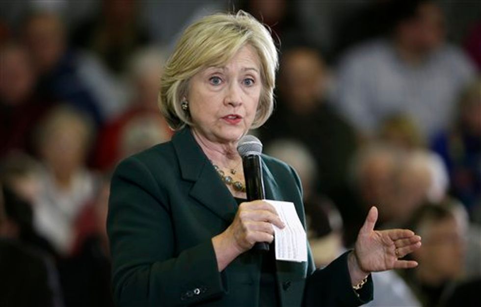 Responding to Data Breach Scandal, Bernie Sanders Adviser Sends Fiery Tweet Mocking Hillary Clinton