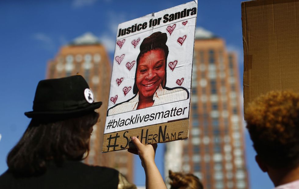 Prosecutor: Grand Jury Will Not Indict in Sandra Bland Jail Death 