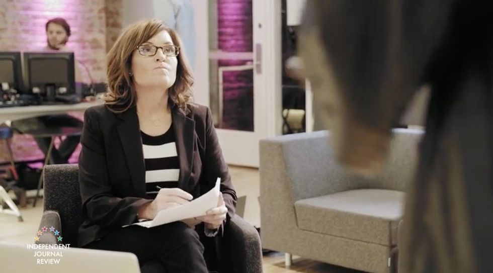 After Tina Fey Mocks Sarah Palin on ‘SNL,' Palin Turns Tables to Give Fey Taste of Her Own Medicine