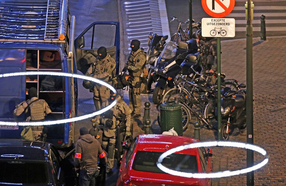 2 Suspected of Planning Brussels Attacks Arrested; Islamic State Propaganda, Military Uniforms Found