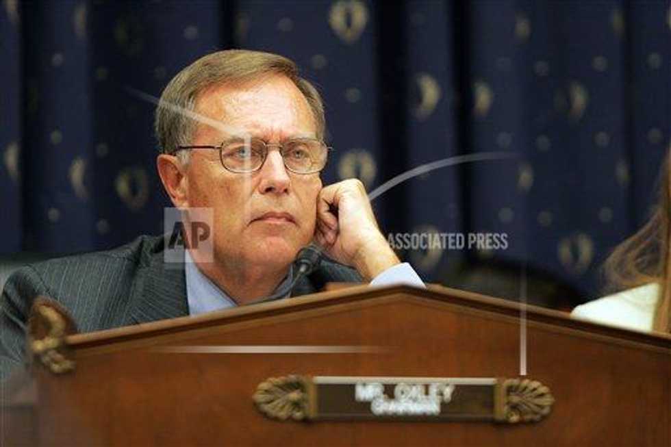Former Rep. Mike Oxley Dies at 71; Helped Create Anti-Fraud Legislation After Corporate Scandals