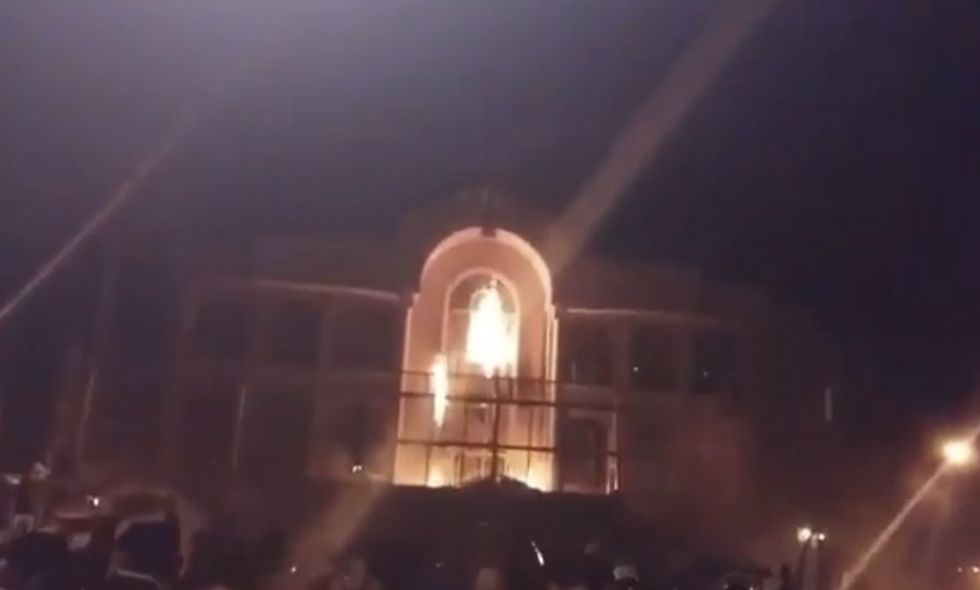 Protesters Storm, Set Fire to Saudi Embassy in Tehran
