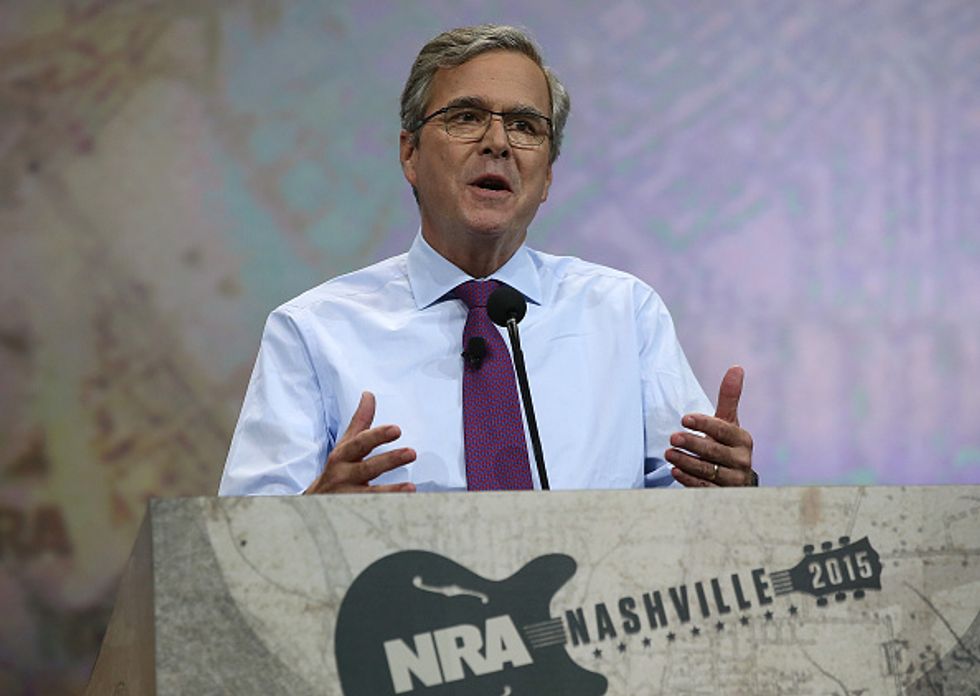 Jeb Bush Admits He 'Unintentionally' Touted False Gun Claim About Charlton Heston, NRA