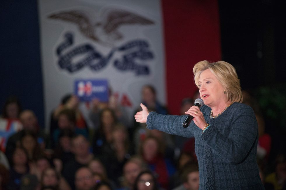 Hillary Clinton Makes Embarrassing 'Making a Murderer' Gaffe on Campaign Trail