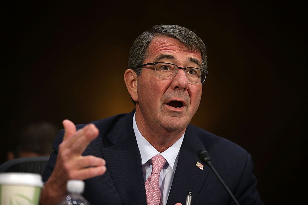 Defense Secretary Outlines the U.S. Plan to Take Back Mosul, Raqqa From the Islamic State