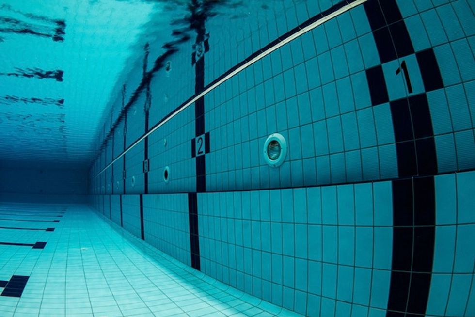 Swimming Pool Poster Teaches Middle Eastern Migrants that Touching Girls’ Rear Ends Is a No-No