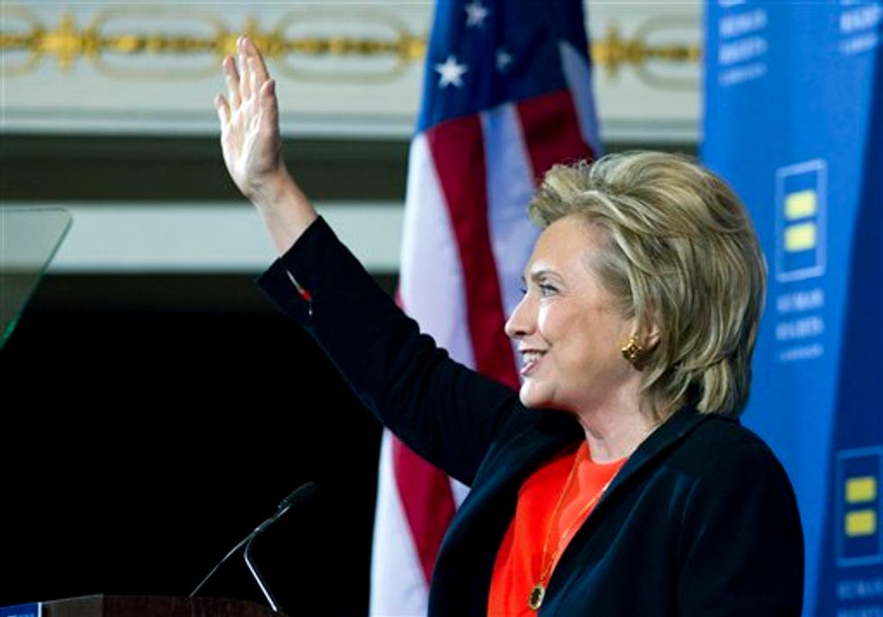 Clinton Picks Up Major Endorsement From Nation's Largest LGBT Organization