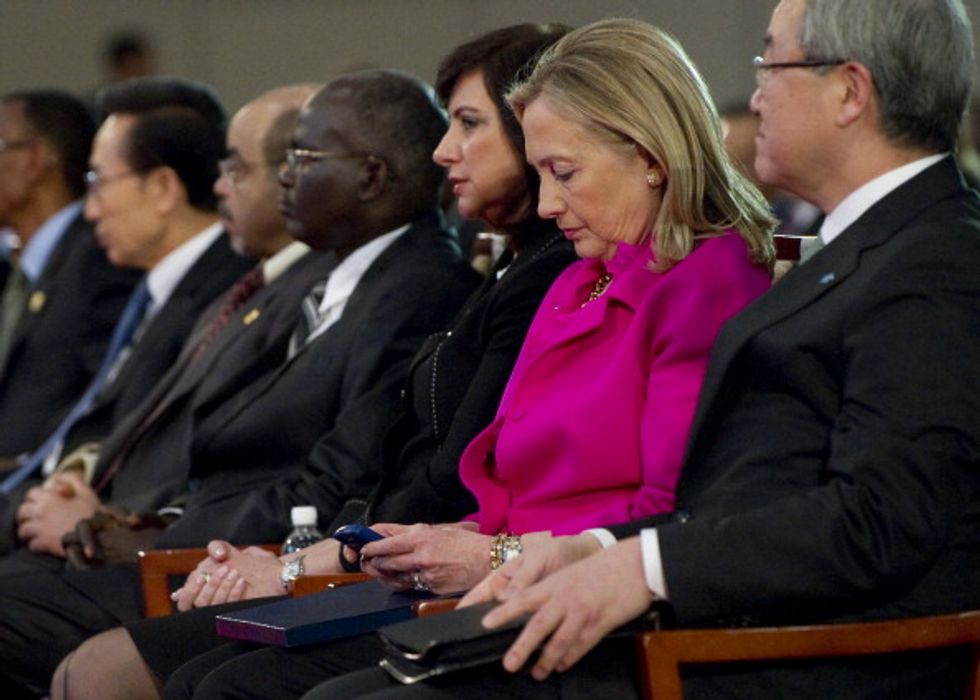 Report: Some of Hillary Clinton's Emails on Her Private Server Are So Top Secret That Even Senior Lawmakers Can't Read Them