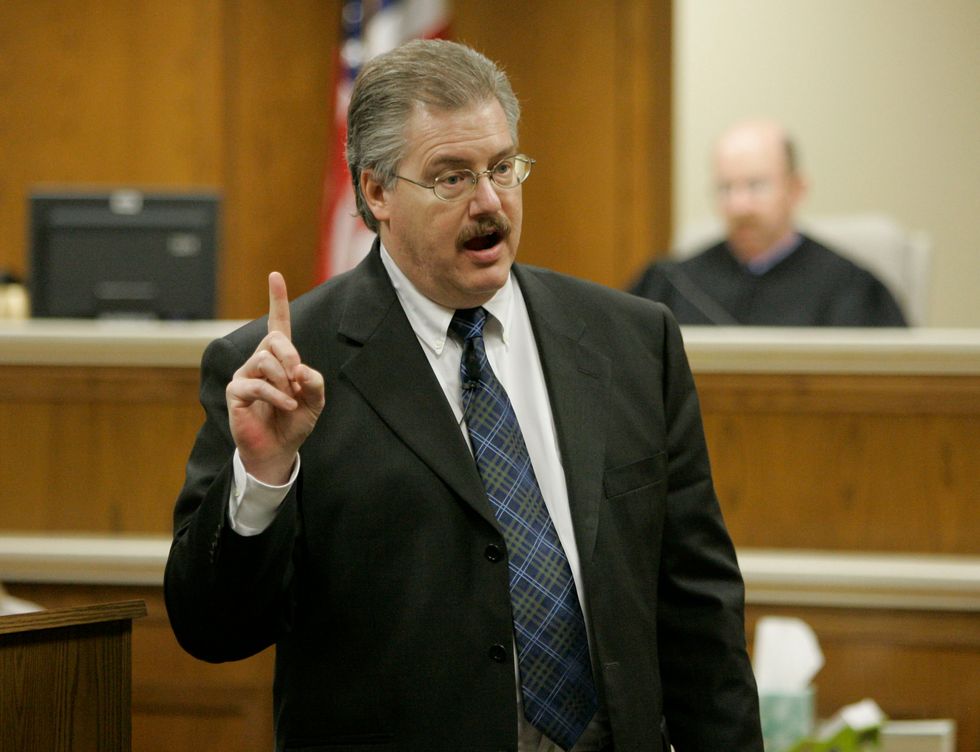 Making a Murderer' Prosecutor Who Put Steven Avery Behind Bars Has a Message About the Now-Infamous Case