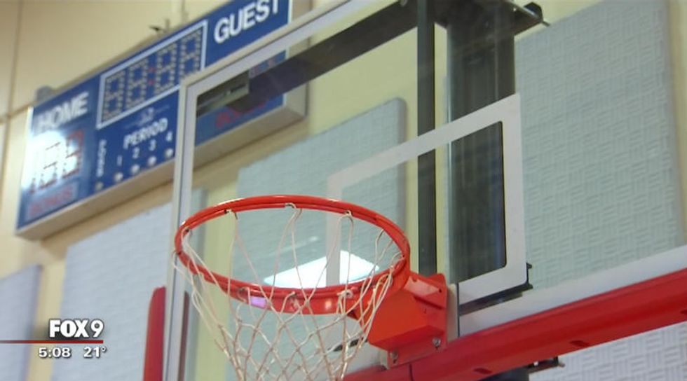 Watch the Huge 3-Pointer This Tennessee High School Basketball Player Nailed With Only Five Seconds Left